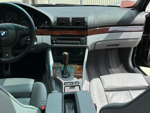 Used 2003 BMW 540i Sedan image 16