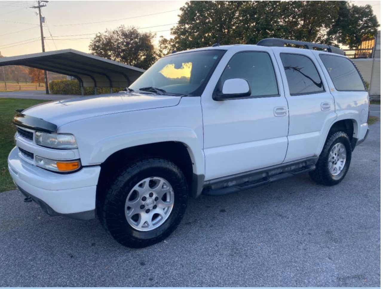 Used 2004 Chevrolet Tahoe Z71 w/ Z71 Preferred Equipment Group AWD/4WD image 1