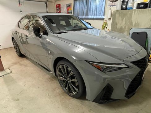 Used 2025 Lexus IS 350 F Sport w/ Navigation Package image 11