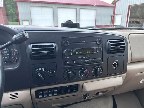 Used 2006 Ford F350 XL AWD/4WD image 9