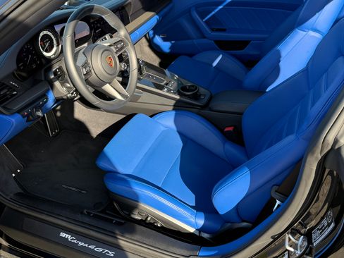 Used 2023 Porsche 911 Targa 4 GTS image 13