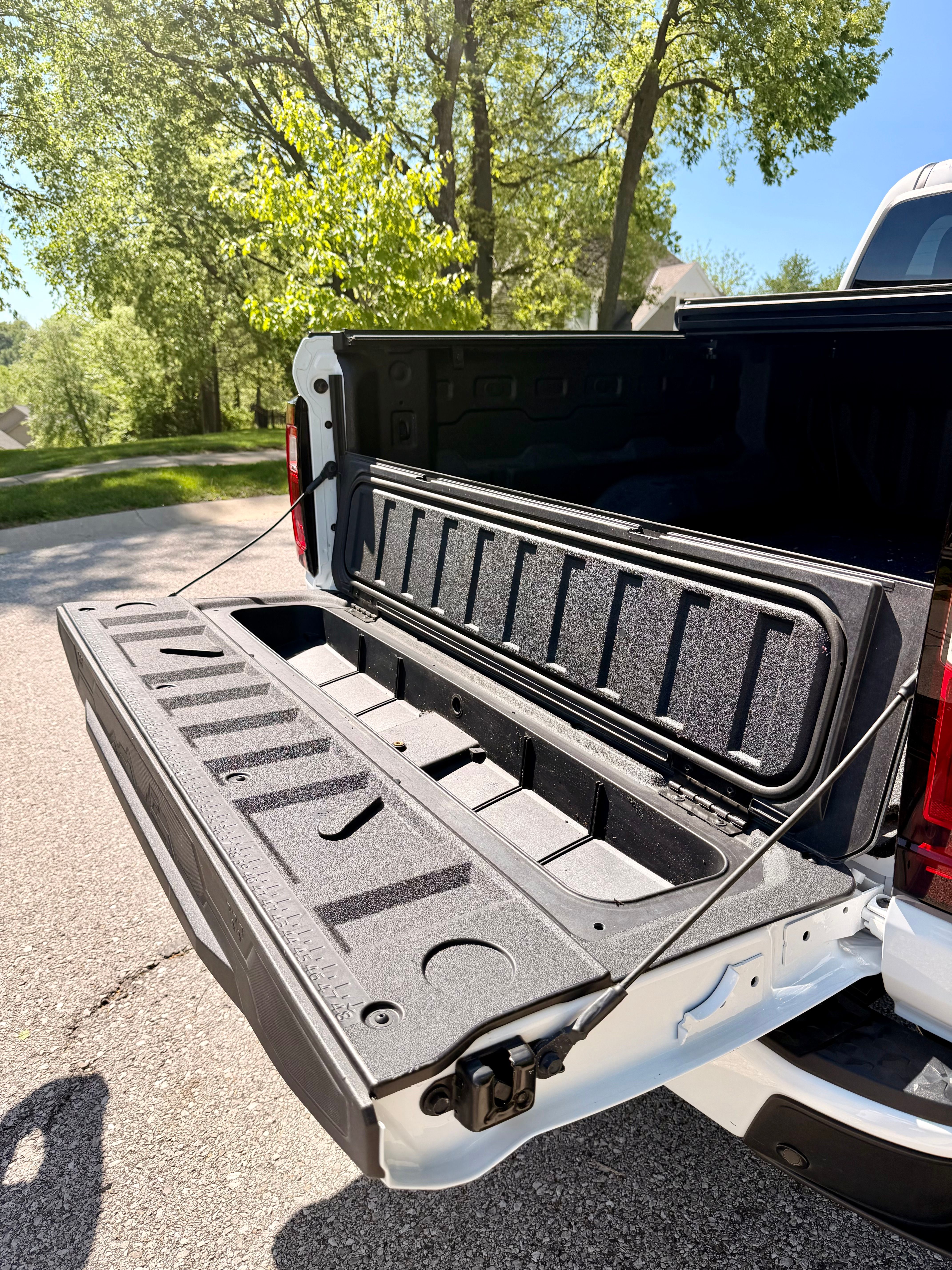 Used 2025 GMC Canyon Denali AWD/4WD image 28