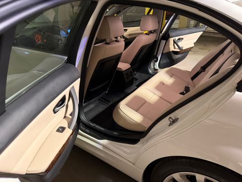 Used 2011 BMW 328i xDrive Sedan image 13