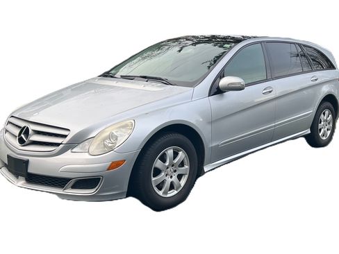Used 2006 Mercedes-Benz R 350 4MATIC image 12