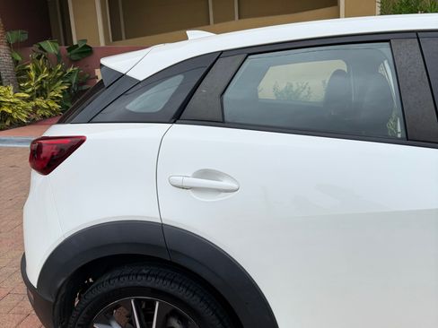 Used 2018 MAZDA CX-3 Touring image 16