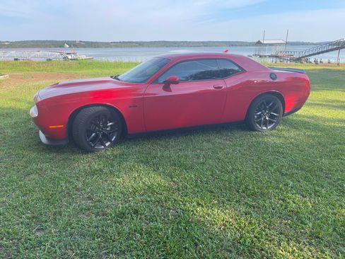 Used 2023 Dodge Challenger R/T w/ Plus Package RWD image 4