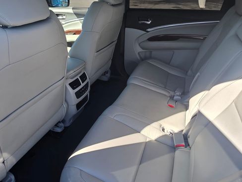 Used 2016 Acura MDX FWD w/ Technology Package image 2