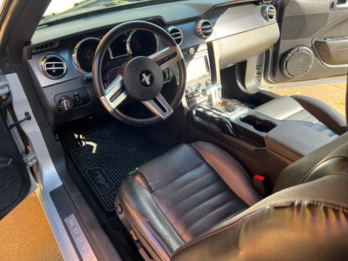 Used 2006 Ford Mustang GT Premium image 5