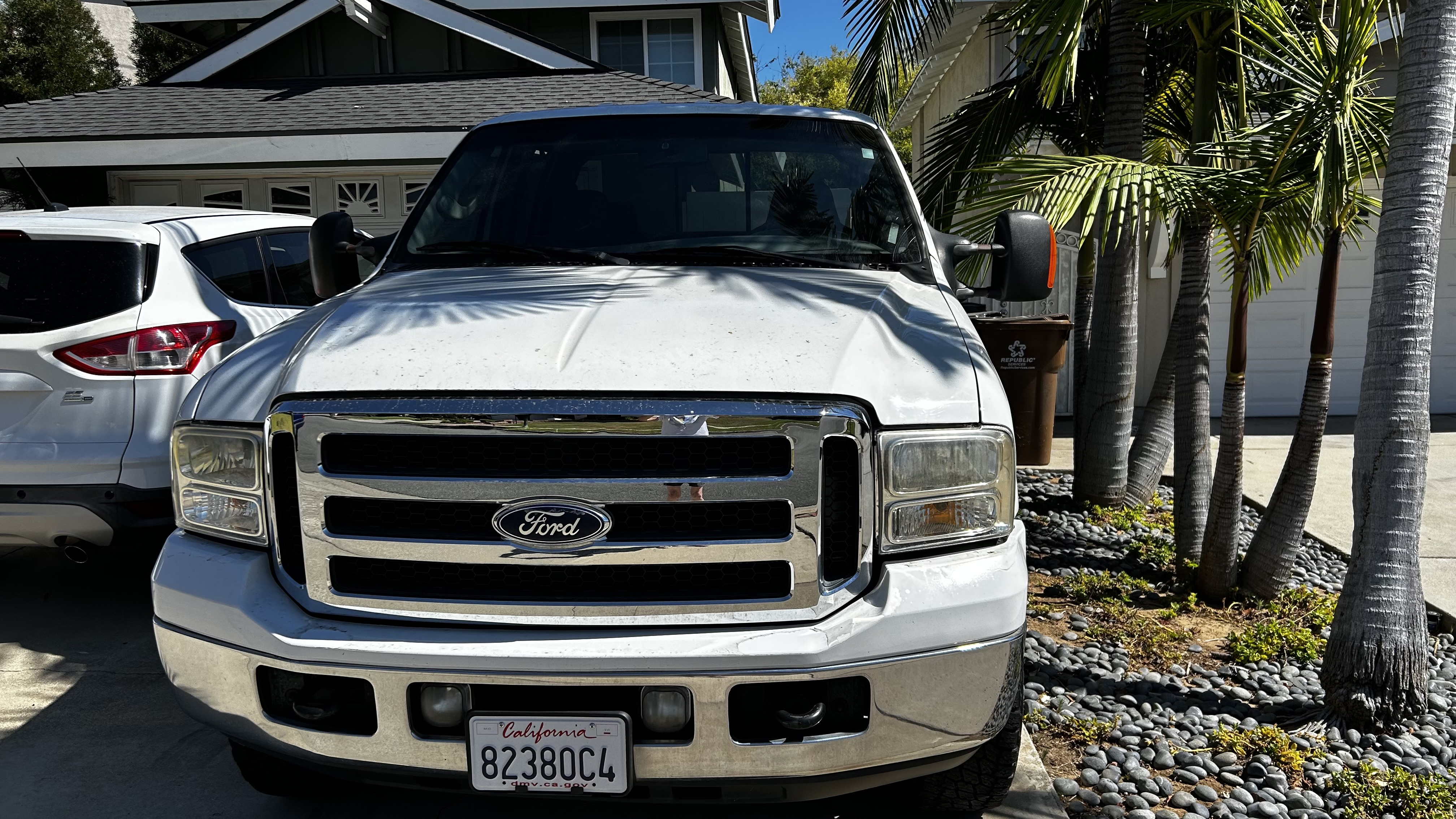 Used 2006 Ford F350 Lariat AWD/4WD image 2