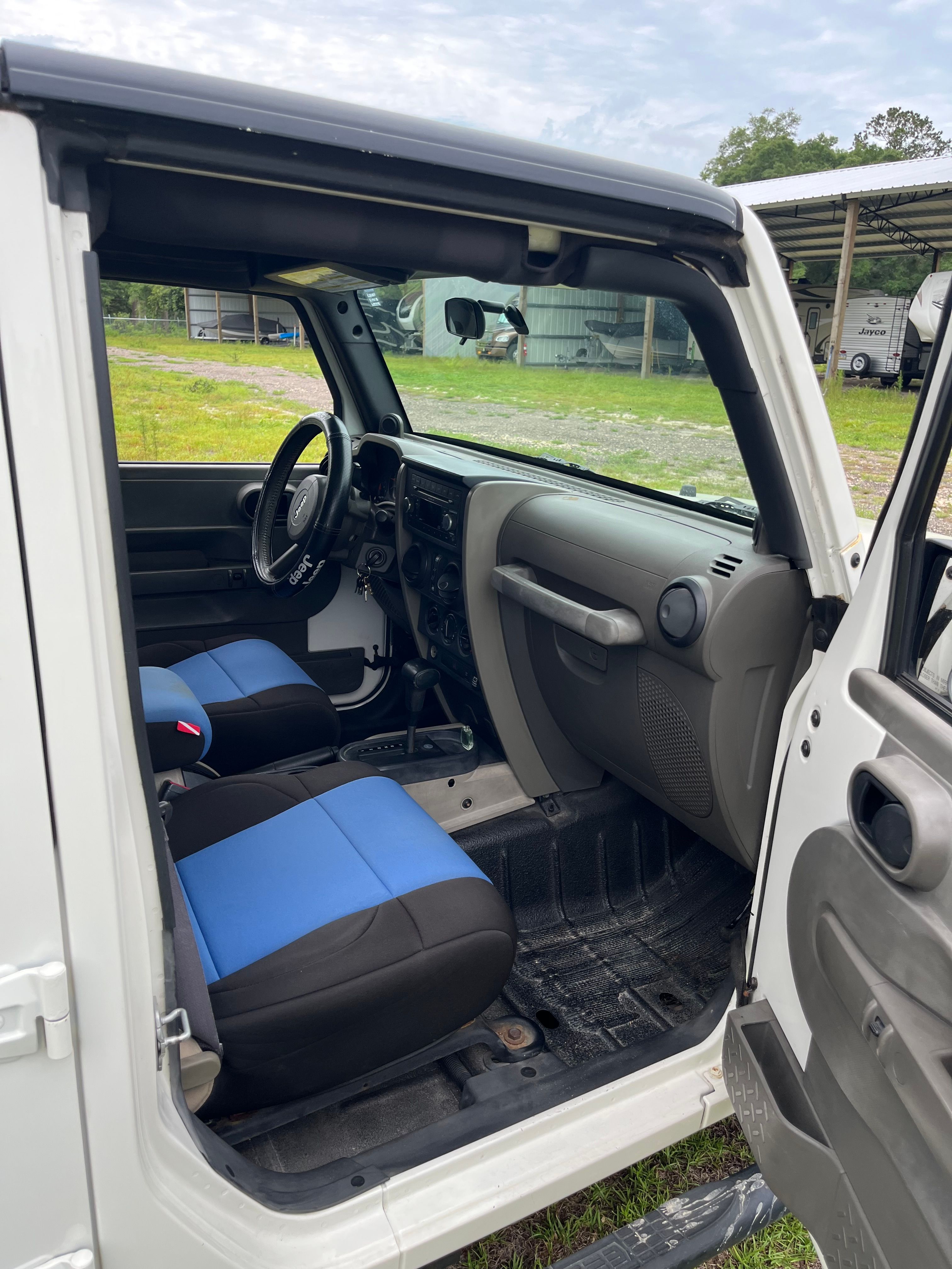 Used 2007 Jeep Wrangler Unlimited X RWD image 6