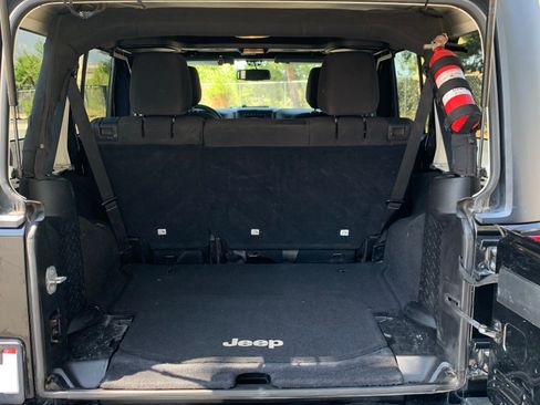 Used 2015 Jeep Wrangler Unlimited Sport w/ Quick Order Package 24S image 9