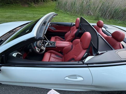 Used 2022 BMW M8 Competition AWD/4WD image 5