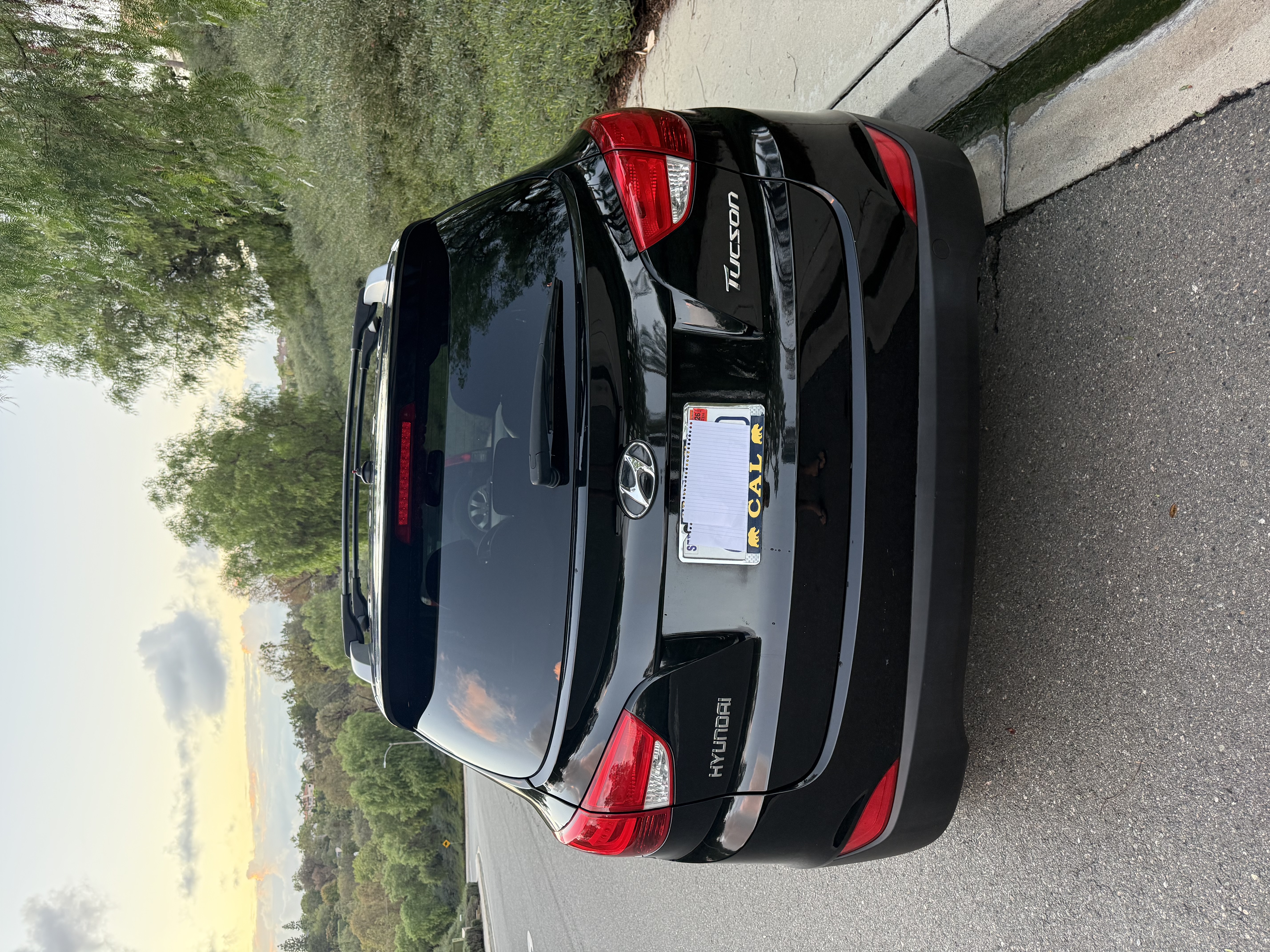 Used 2012 Hyundai Tucson GLS FWD image 5