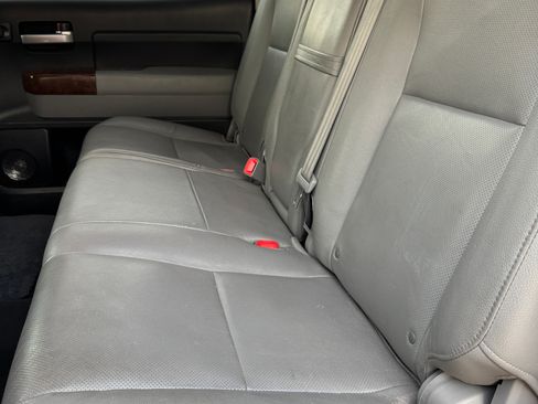 Used 2012 Toyota Tundra Limited w/ Platinum Pkg AWD/4WD image 15