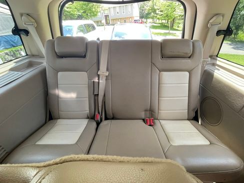 Used 2004 Ford Expedition Eddie Bauer AWD/4WD image 5