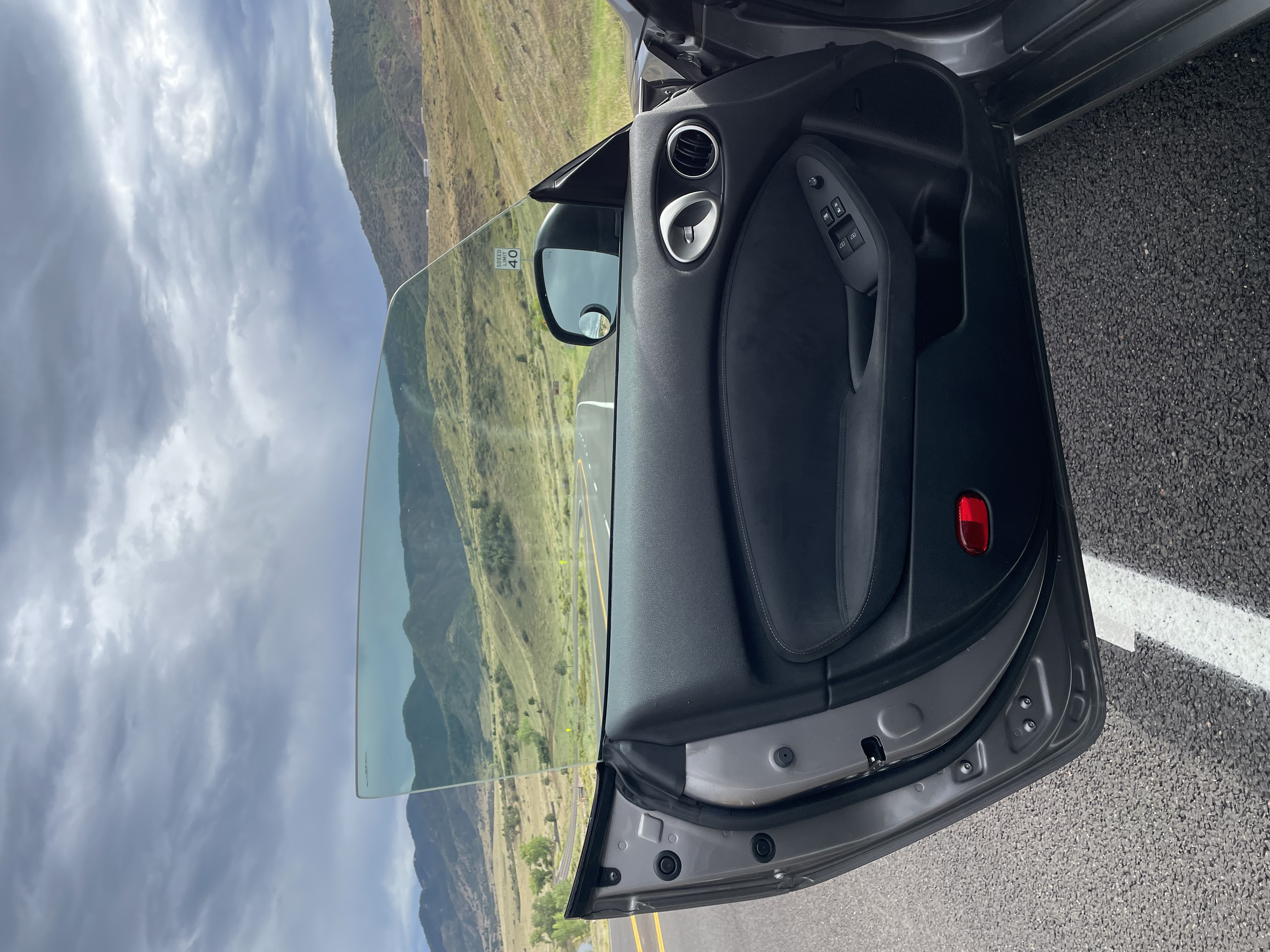 Used 2010 Nissan 370Z Touring w/ Sport Pkg RWD image 14