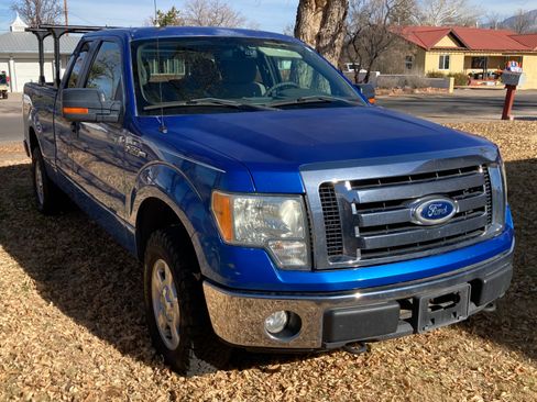 Used 2010 Ford F150 XLT image 2