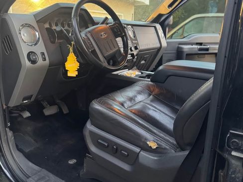 Used 2012 Ford F350 Lariat w/ Chrome Pkg image 10