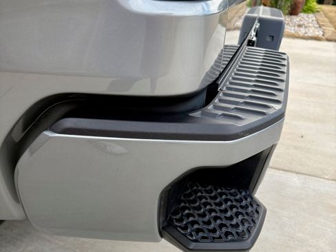 Used 2024 GMC Sierra 1500 Denali Ultimate image 18