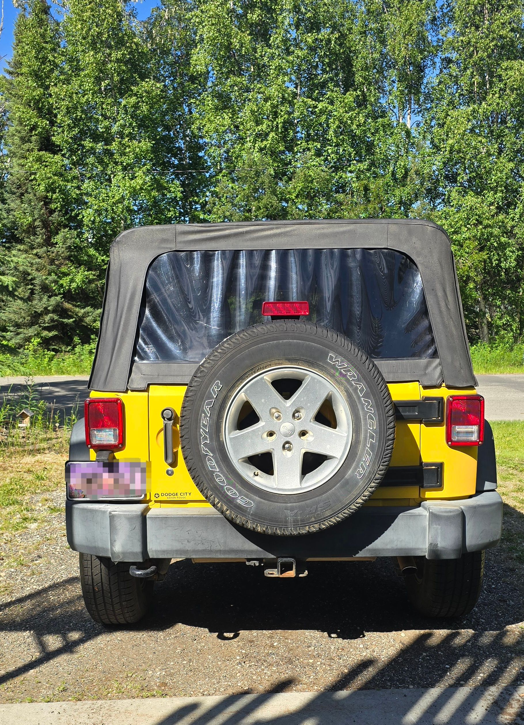 Used 2015 Jeep Wrangler Unlimited Sport w/ Quick Order Package 24S AWD/4WD image 4