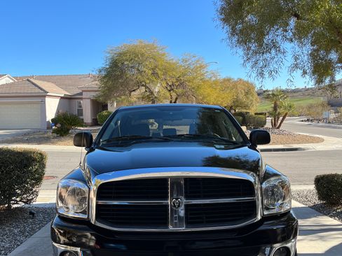 Used 2006 Dodge Ram 1500 Truck SLT w/ Trailer Tow Group image 10