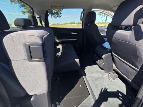 Used 2020 Toyota Tundra SR5 image 9