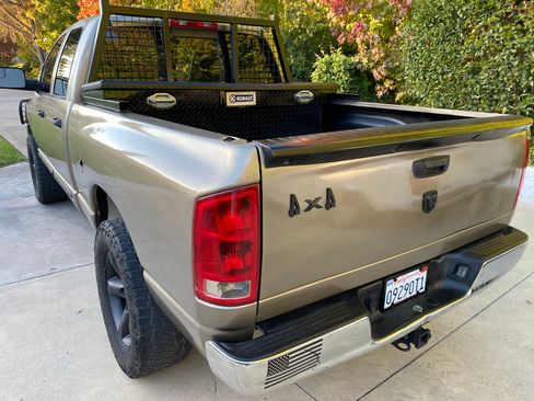 Used 2006 Dodge Ram 1500 Truck SLT w/ Quad Cab Big Horn Value Group image 4