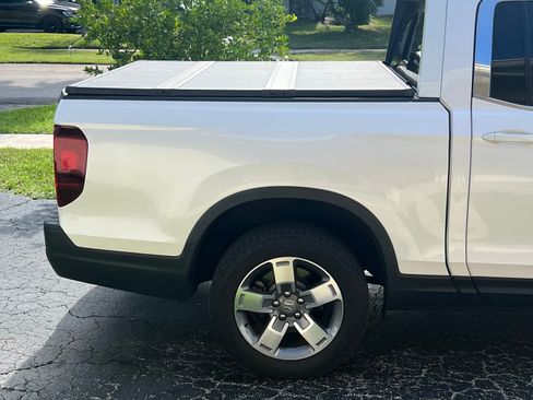 Used 2024 Honda Ridgeline RTL image 2