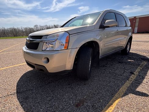 Used 2009 Chevrolet Equinox LT AWD/4WD image 13