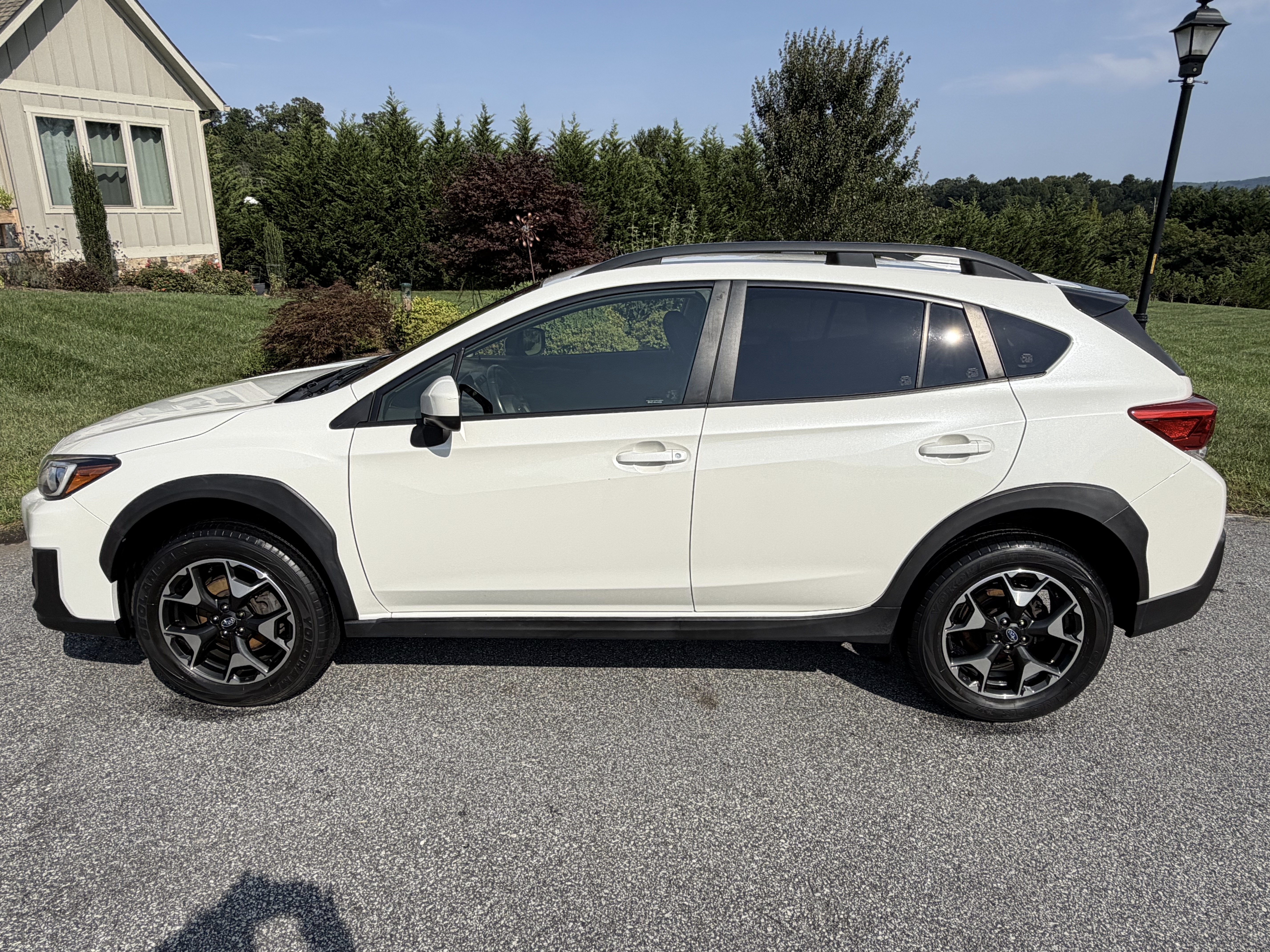 Used 2020 Subaru Crosstrek 2.0i Premium AWD/4WD image 4