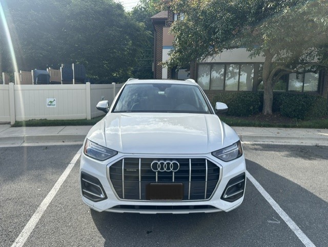 Used 2021 Audi Q5 2.0T Premium w/ Convenience Package AWD/4WD image 1