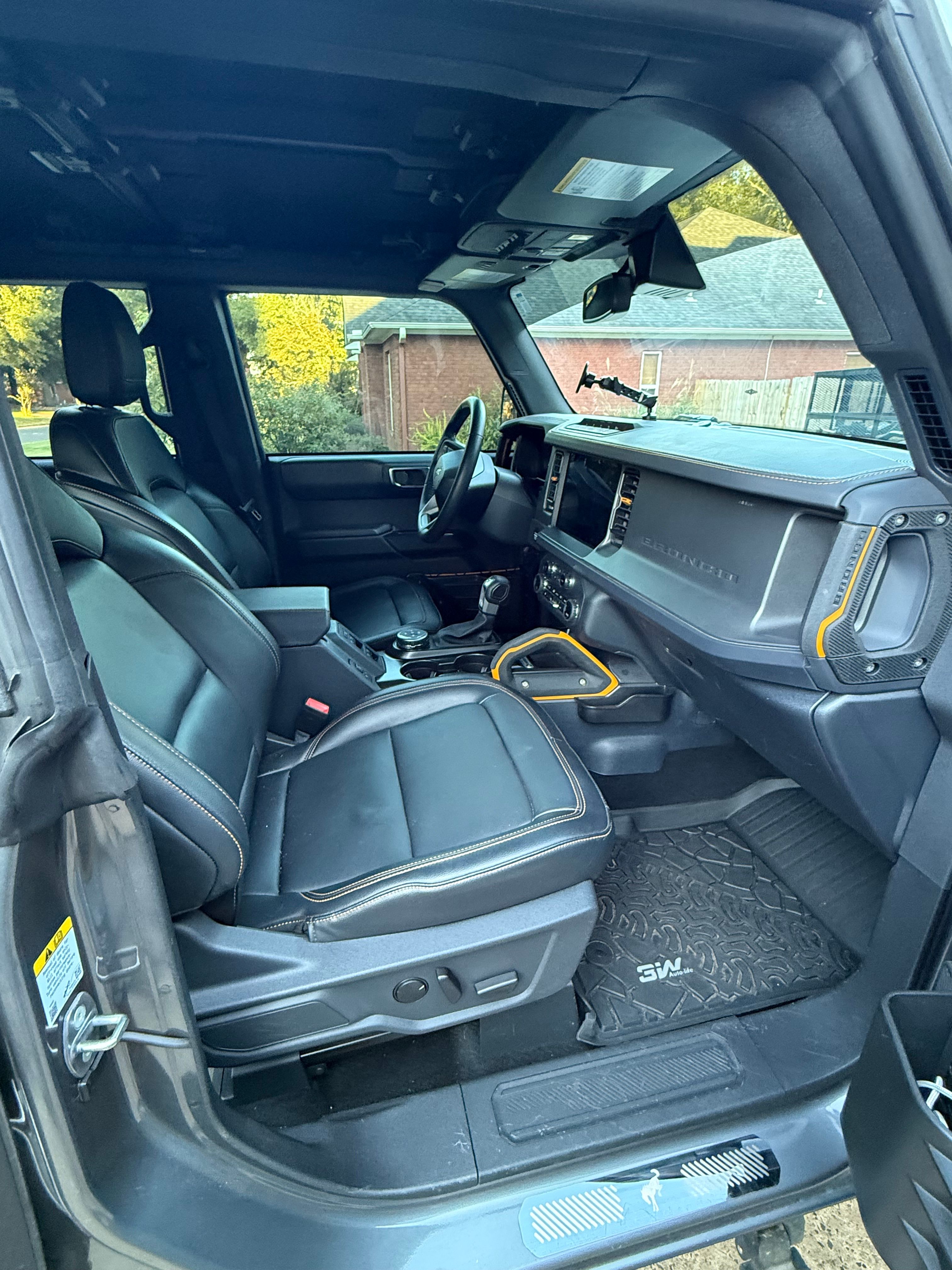 Used 2024 Ford Bronco Badlands AWD/4WD image 10