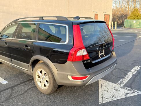 Used 2012 Volvo XC70 3.2 image 9