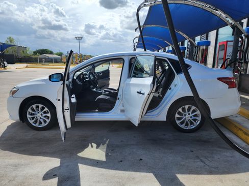 Used 2019 Nissan Sentra SV image 24