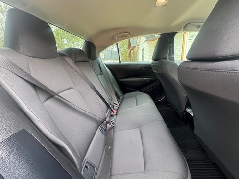 Used 2026 Toyota Corolla LE image 14