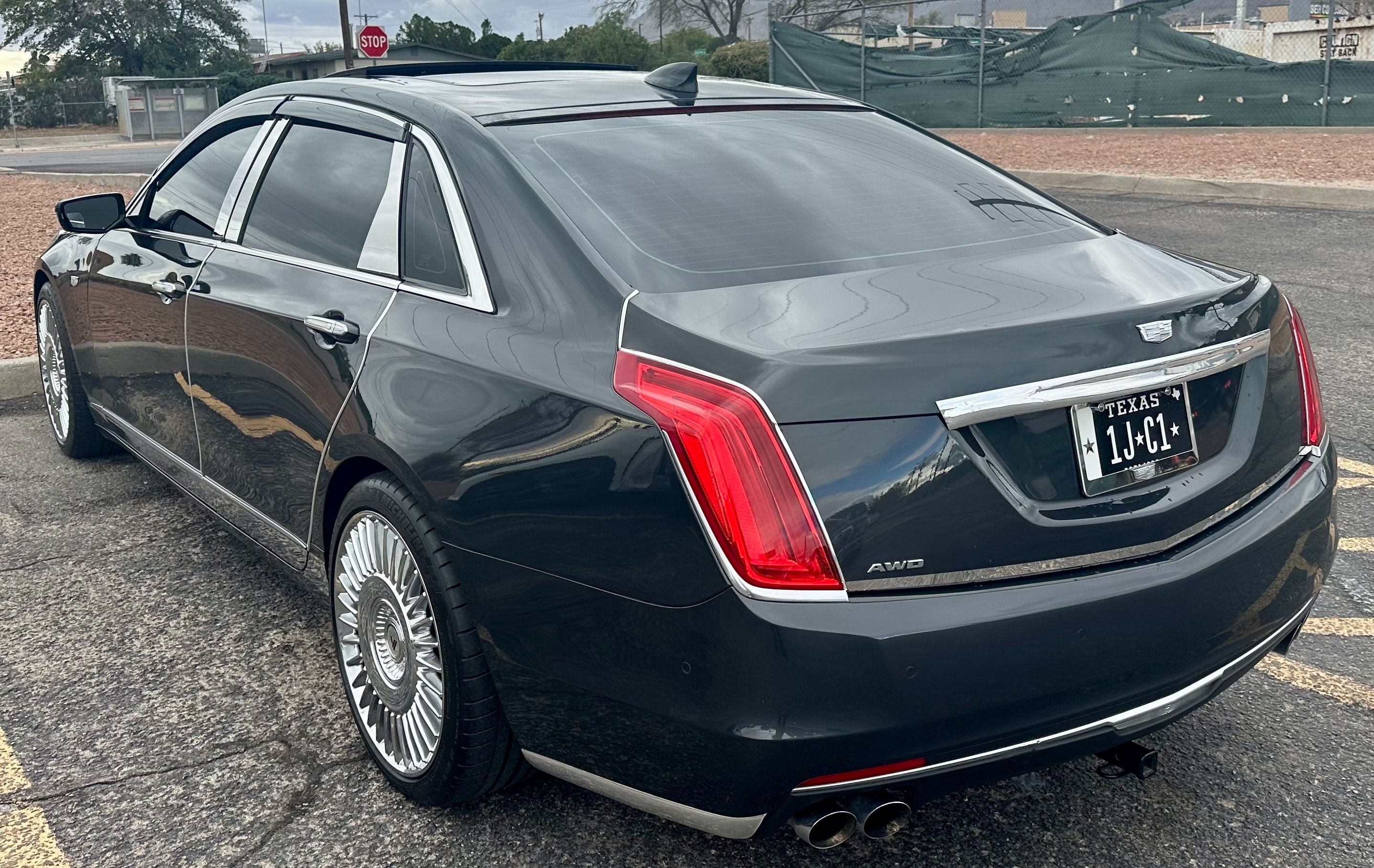 Used 2016 Cadillac CT6 Luxury AWD/4WD image 9