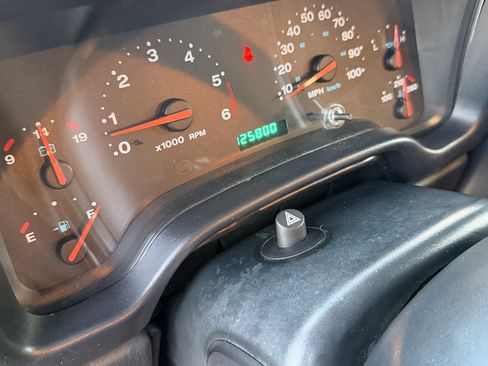 Used 2003 Jeep Wrangler X AWD/4WD image 15