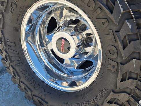 Used 2015 GMC Sierra 3500 Denali w/ Duramax Plus Package image 15