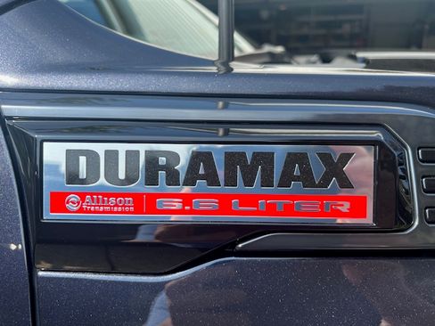 Used 2024 GMC Sierra 2500 AT4 w/ AT4 Premium Plus Package image 4