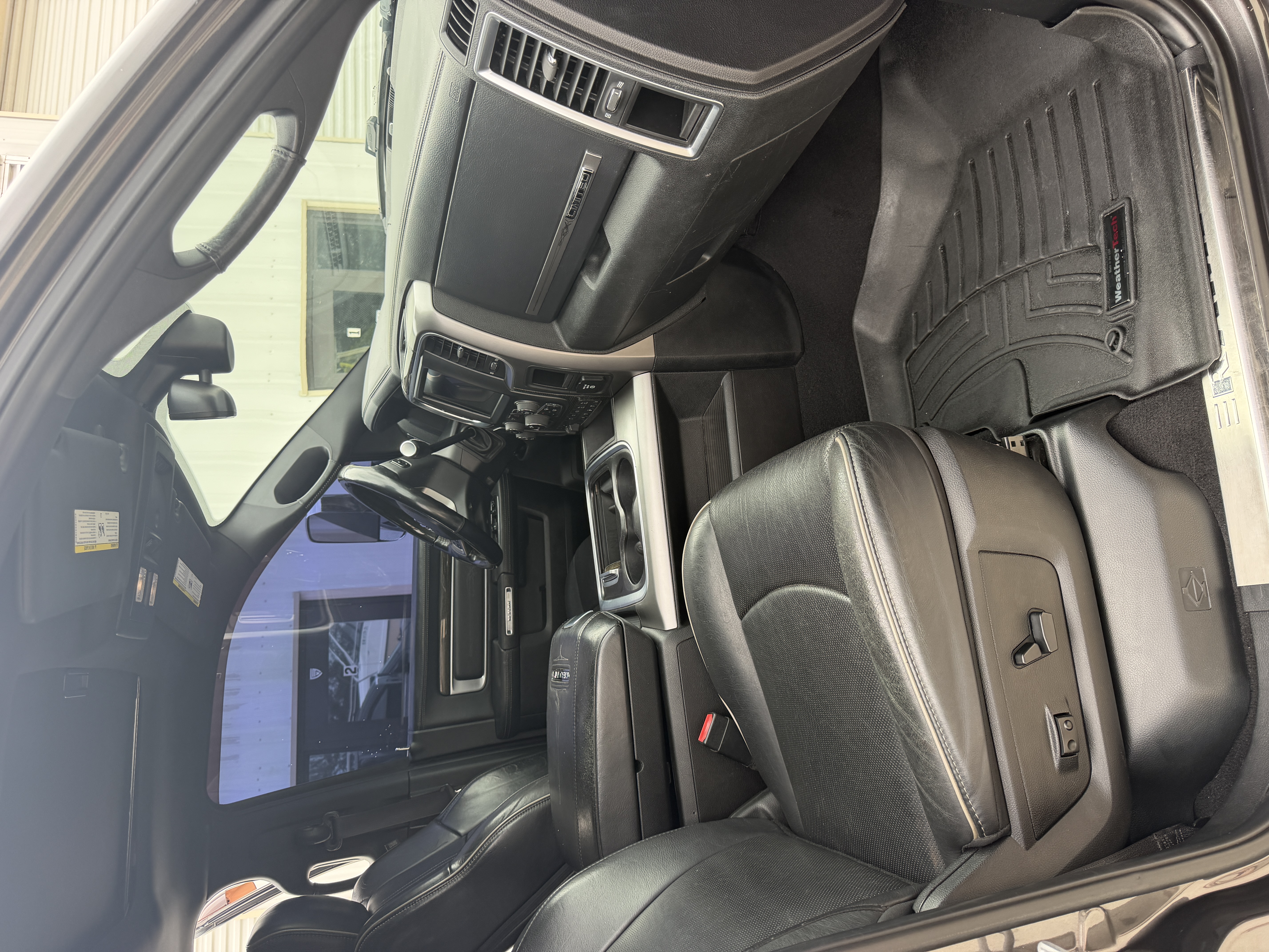 Used 2016 RAM 2500 Limited AWD/4WD image 14