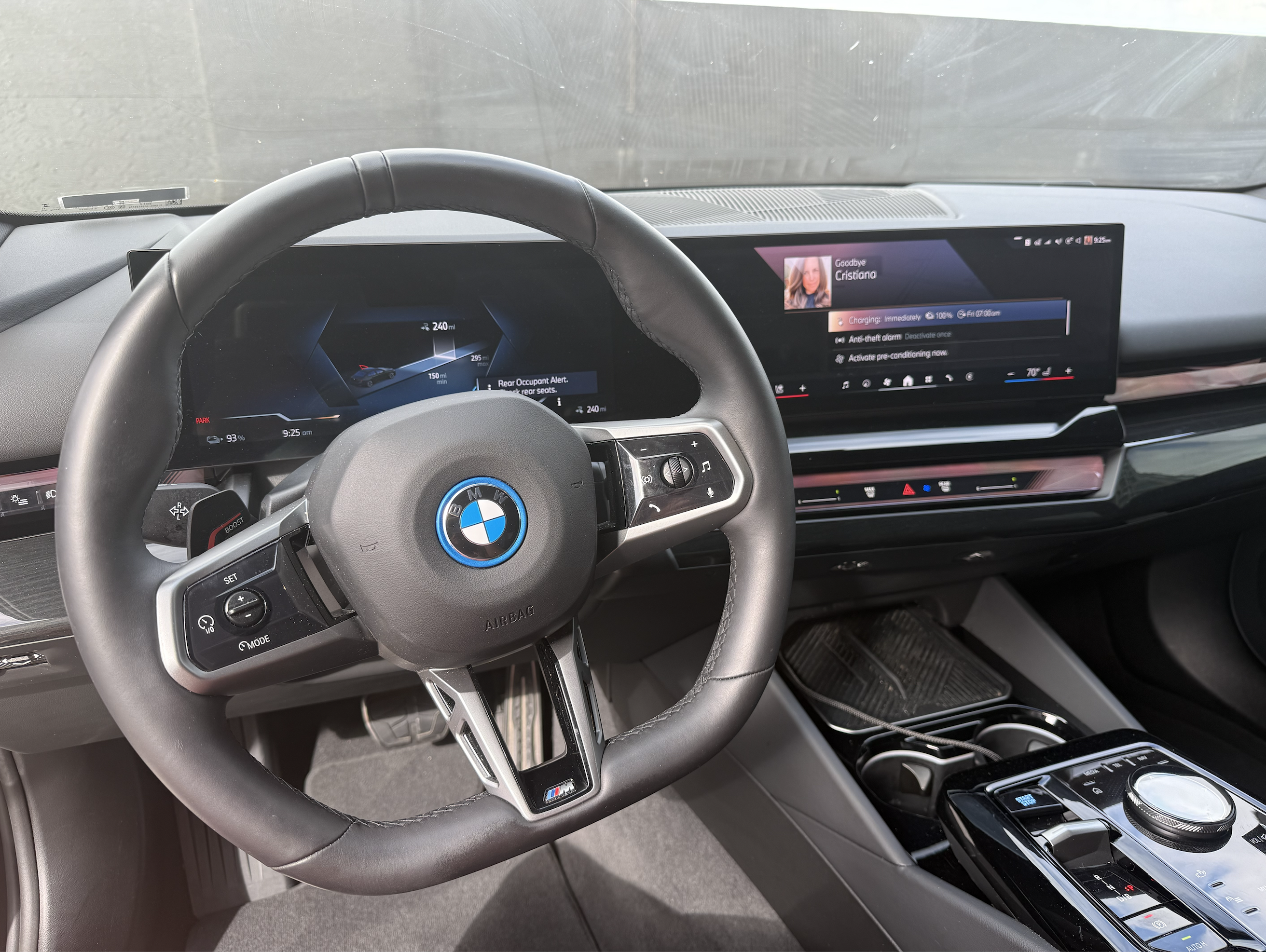 Used 2026 BMW i5 eDrive40 w/ M Sport Package RWD image 9