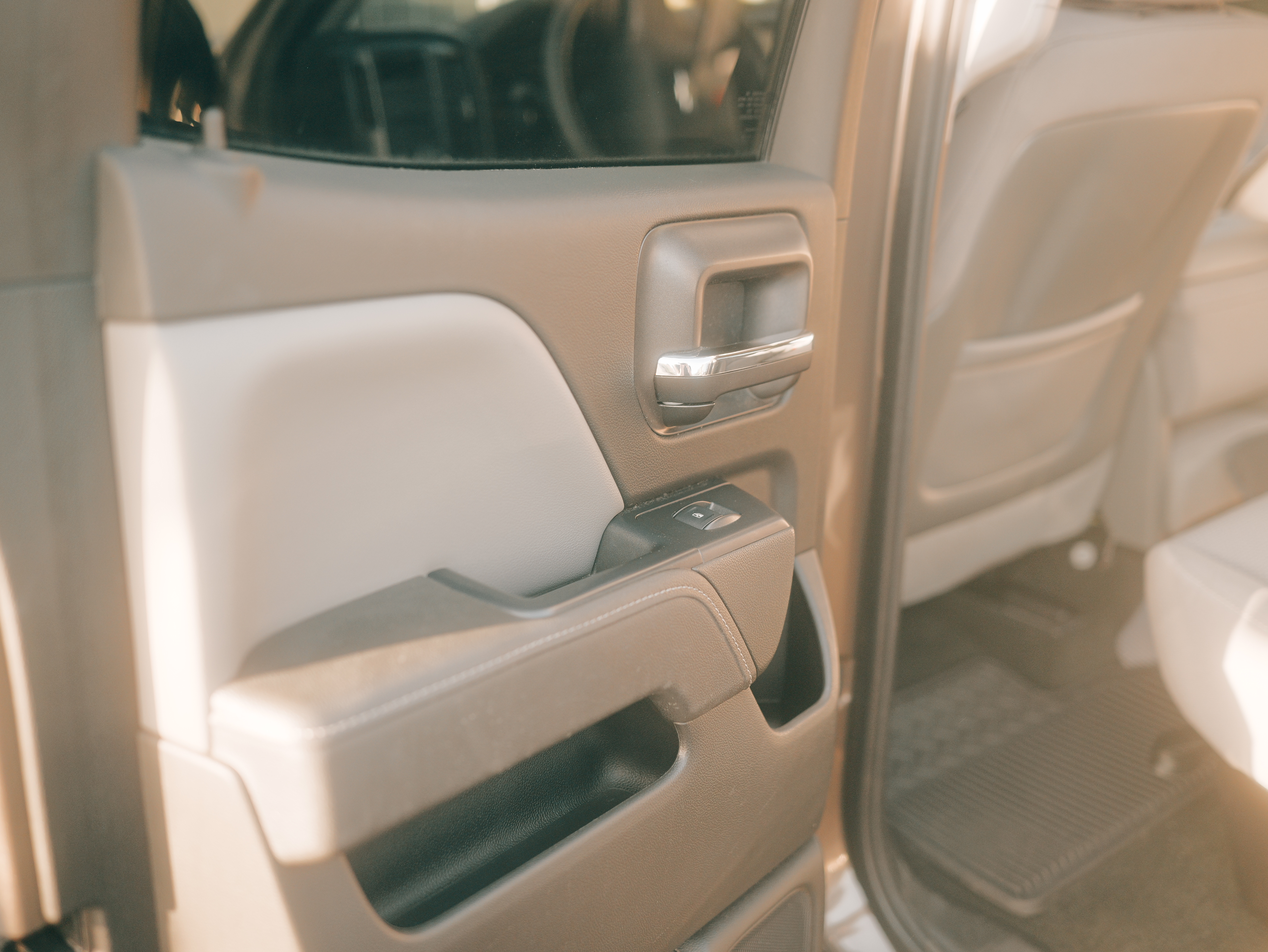 Used 2014 Chevrolet Silverado 1500 W/T RWD image 14