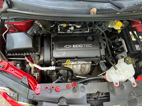 Used 2012 Chevrolet Sonic LS image 13