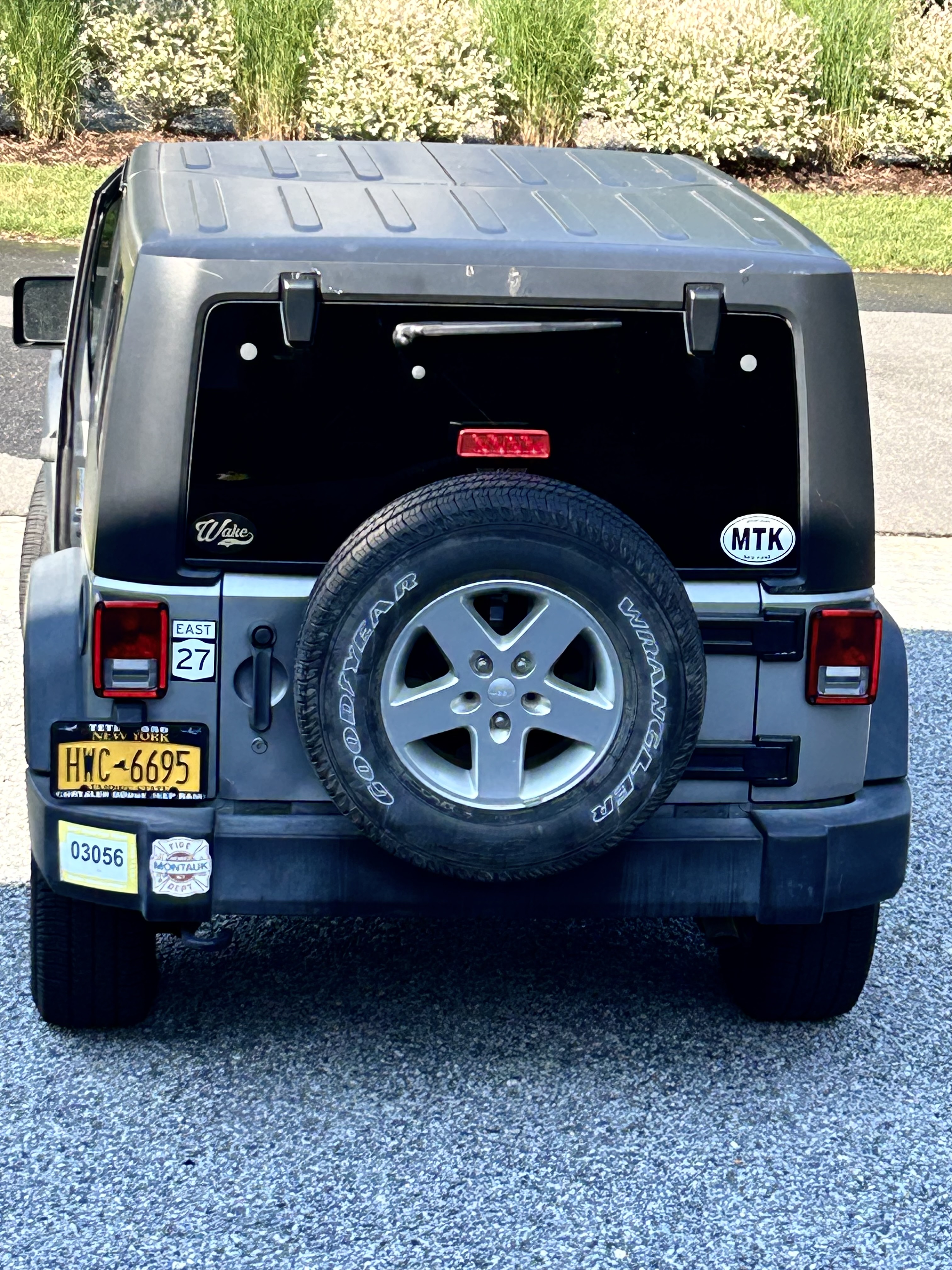 Used 2015 Jeep Wrangler Sport w/ Quick Order Package 24S AWD/4WD image 13