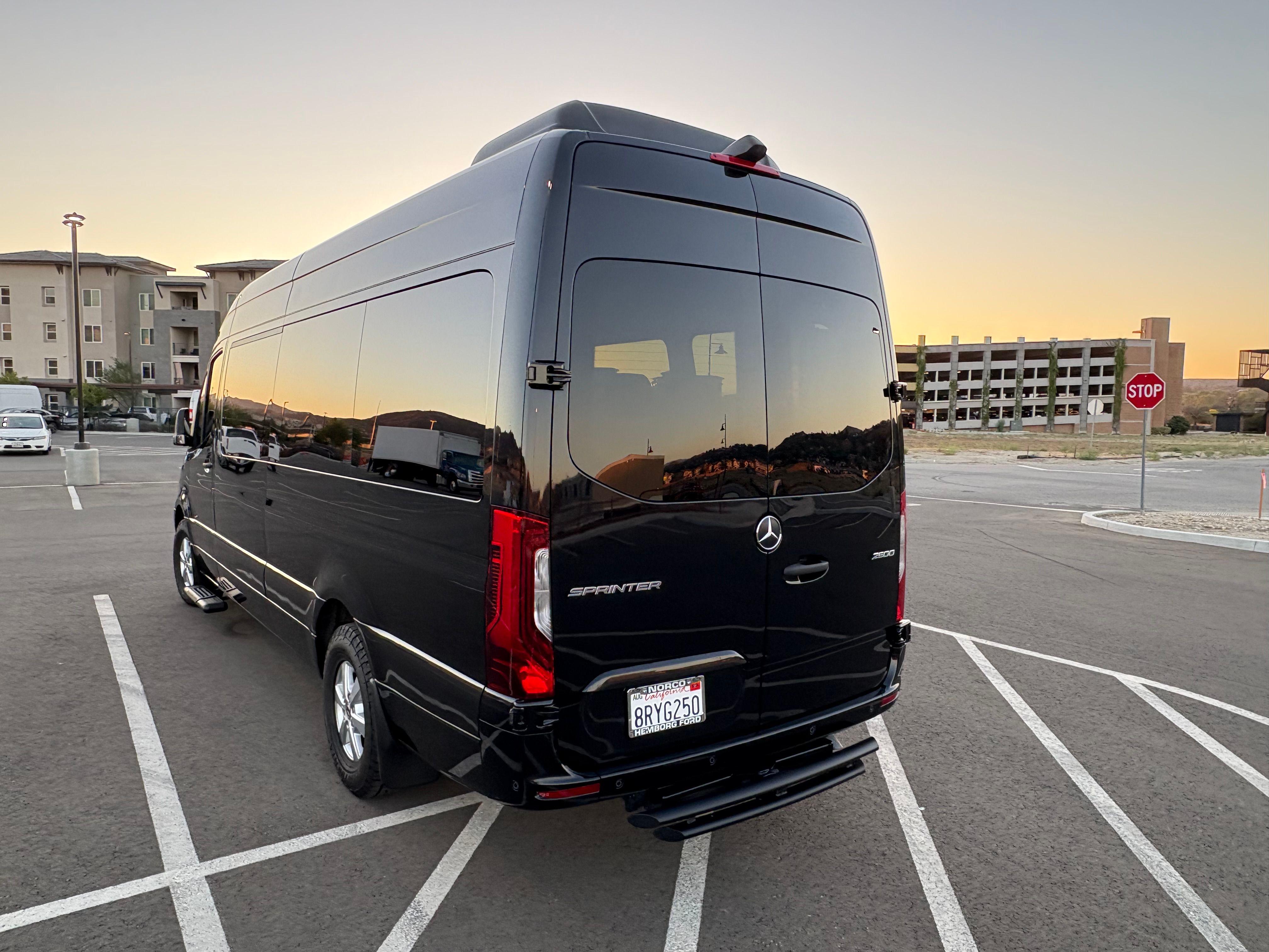 Used 2020 Mercedes-Benz Sprinter 2500 image 13