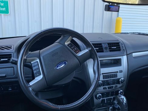 Used 2012 Ford Fusion Hybrid image 6