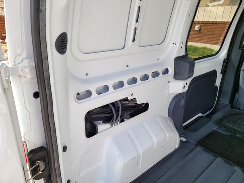 Used 2013 Ford Transit Connect XLT image 8