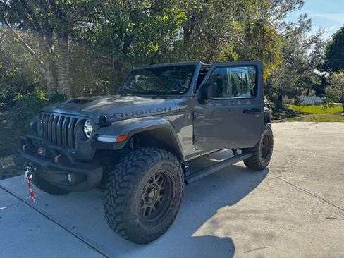 Used 2021 Jeep Wrangler Unlimited Rubicon w/ Trailer Tow Package image 4