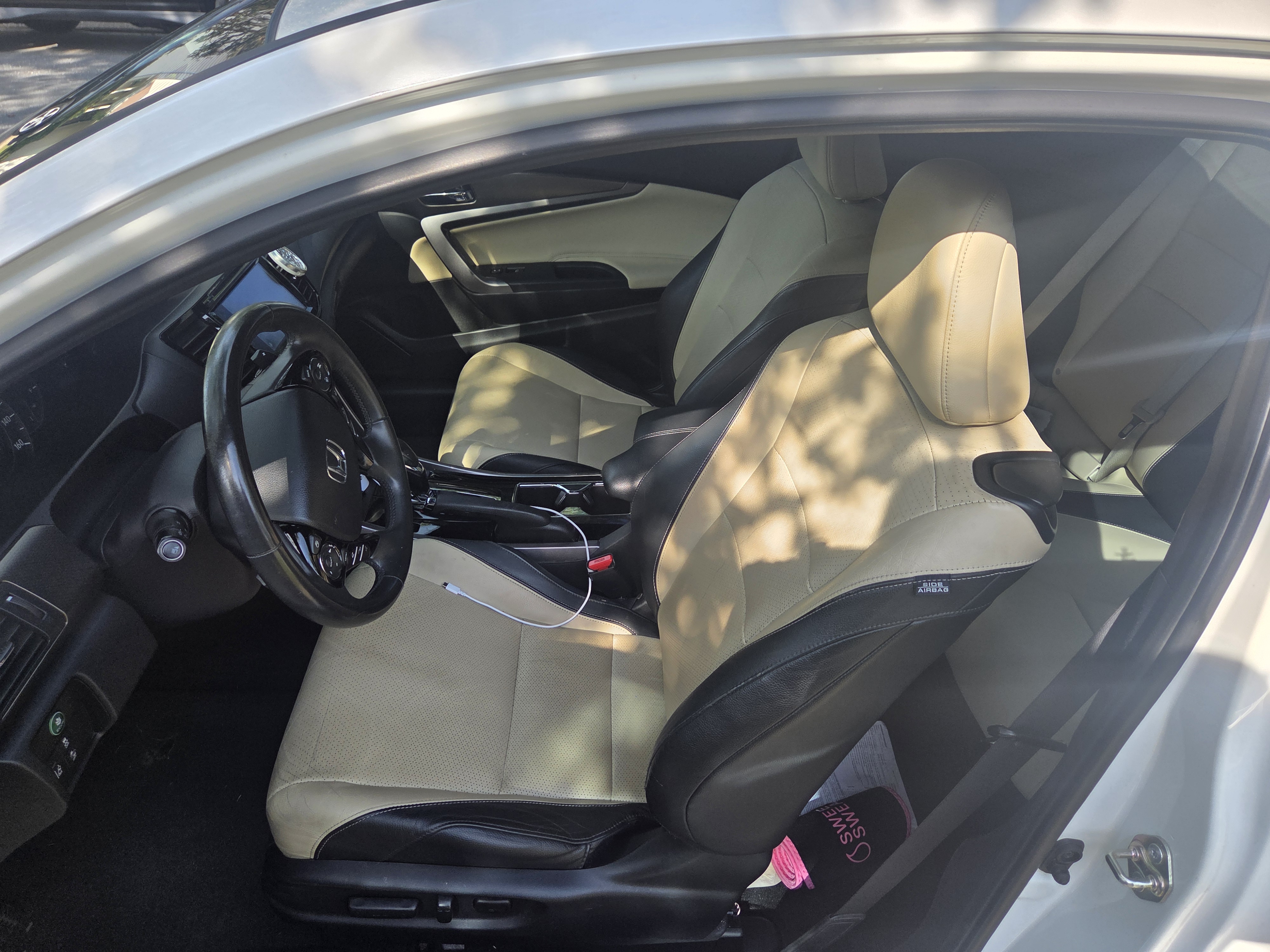 Used 2017 Honda Accord EX-L image 6