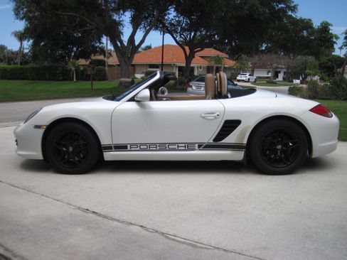 Used 2012 Porsche Boxster RWD image 2